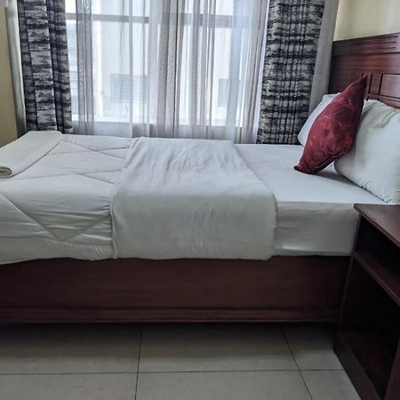 Epitome Times Hotel Nairobi Esterno foto