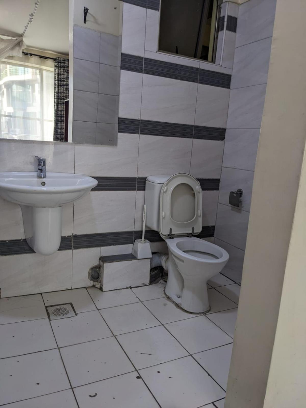 Epitome Times Hotel Nairobi Esterno foto