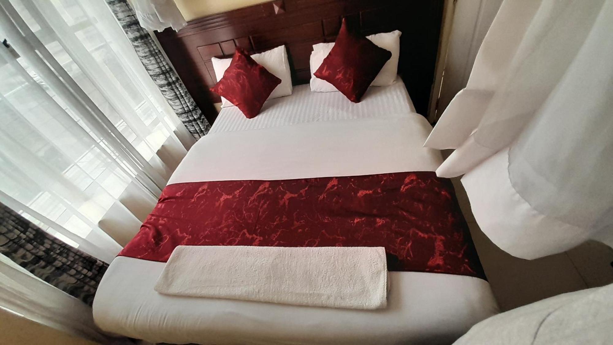 Epitome Times Hotel Nairobi Esterno foto