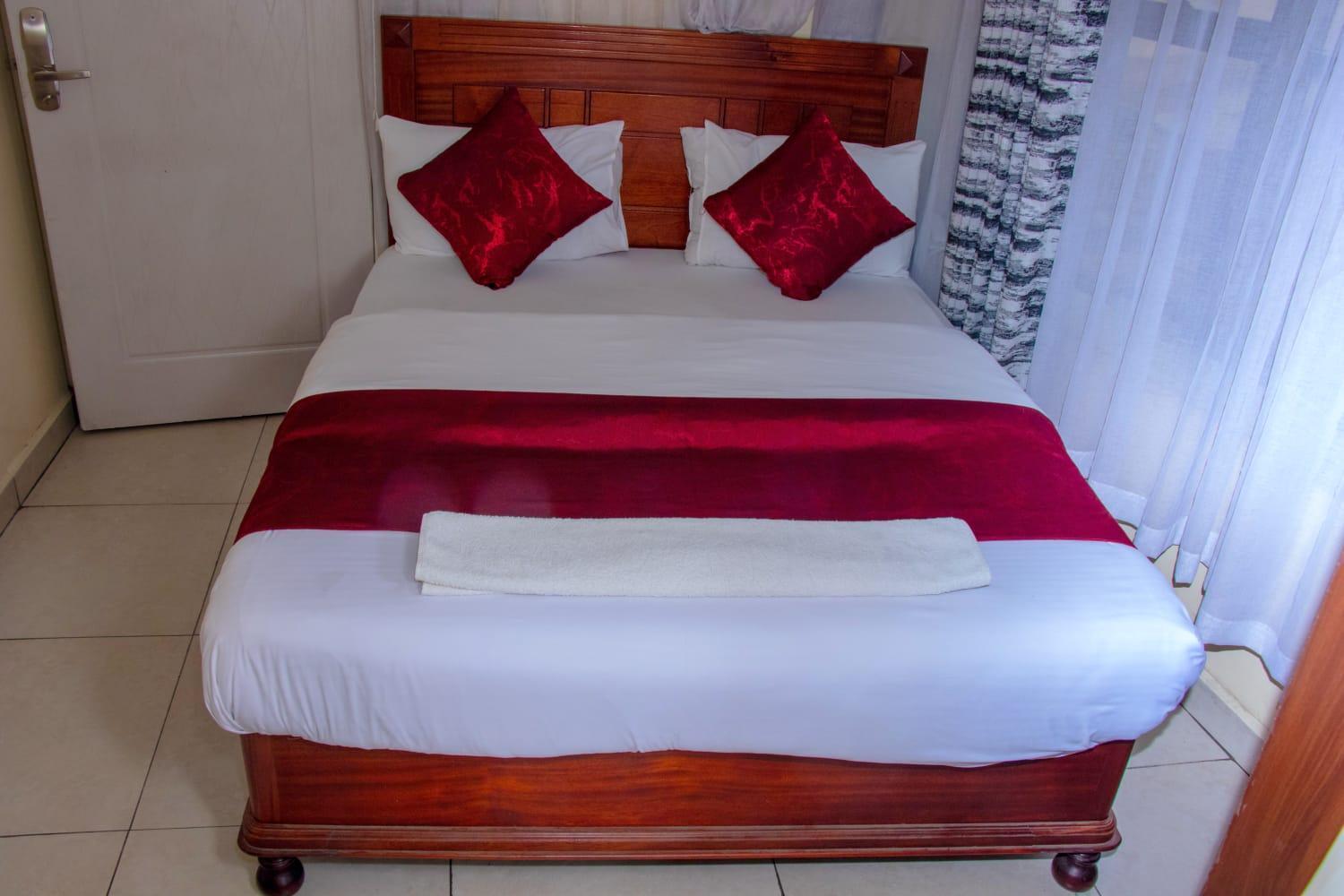 Epitome Times Hotel Nairobi Esterno foto